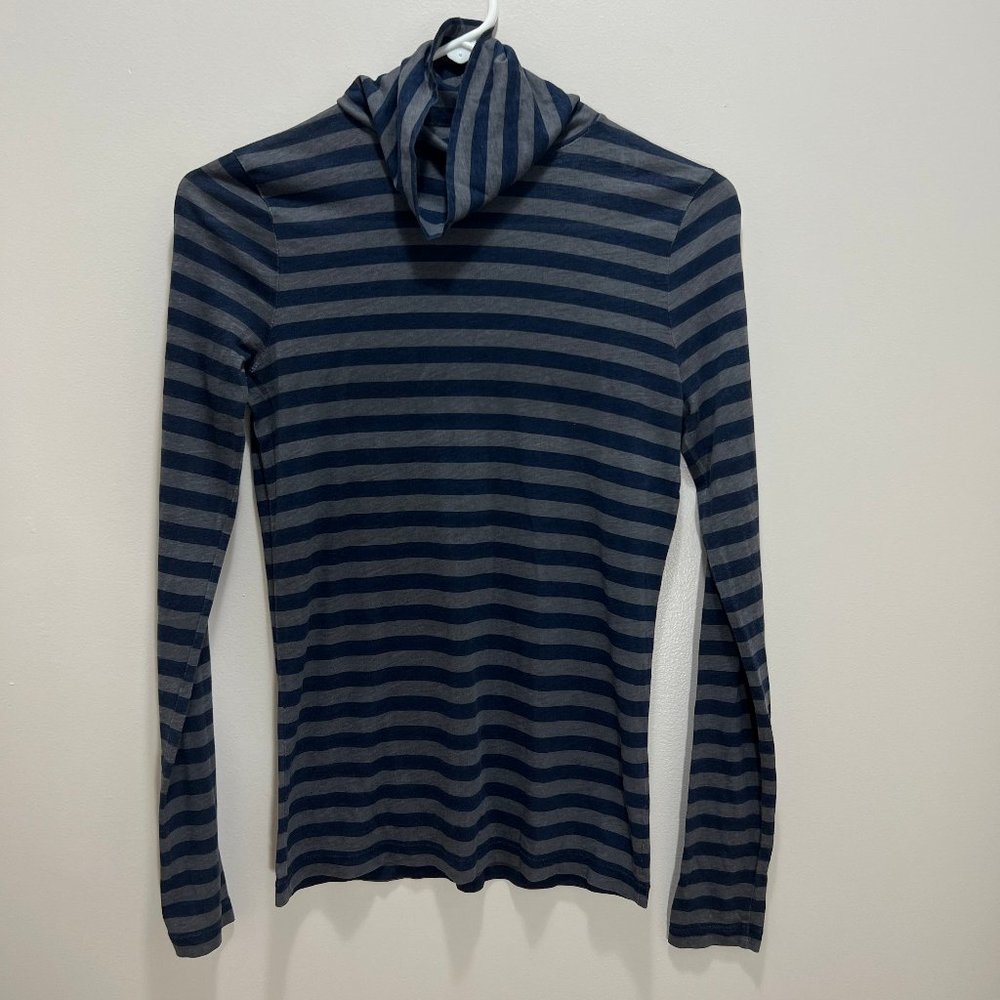 J Crew Long Sleeve Turtleneck Tee Size S